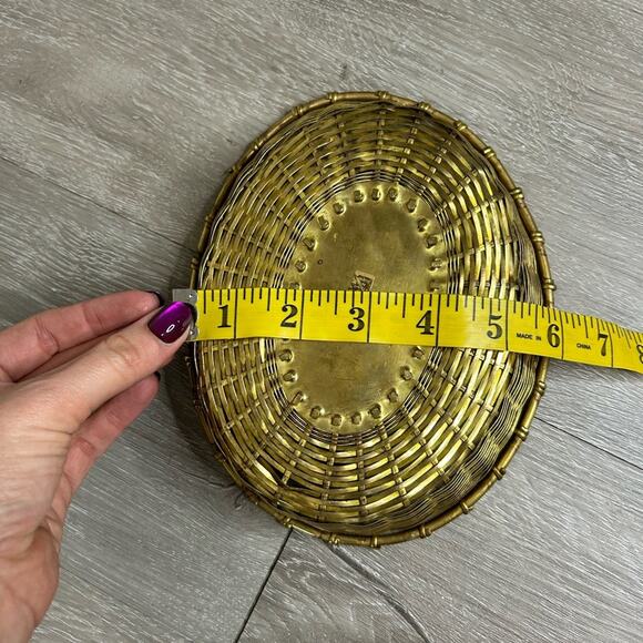 Vintage- India- Brass Woven regency- decor - golden- retro - Picture 6 of 10